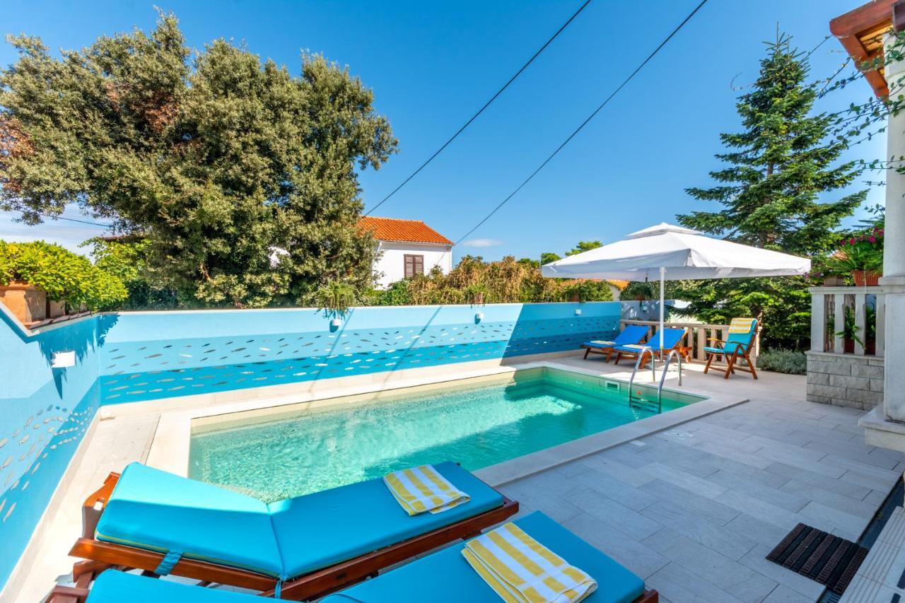 Apartments Villa Camellia - Adults Only Supetar Extérieur photo