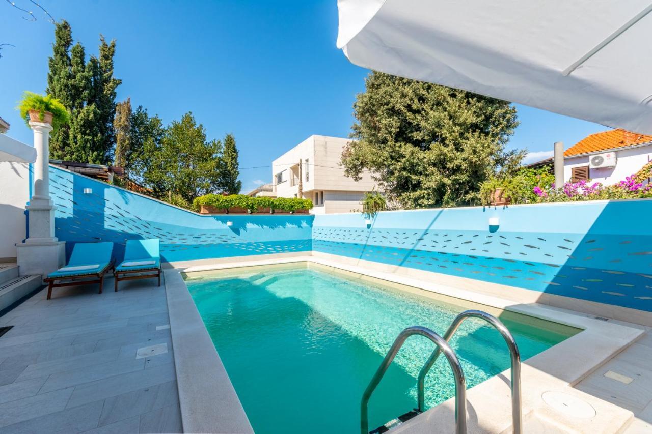 Apartments Villa Camellia - Adults Only Supetar Extérieur photo